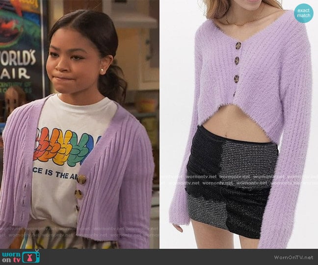 Rochelle Fuzzy Cropped Sweater by Urban Outfitters worn by Nia Baxter (Navia Robinson) on Ravens Home