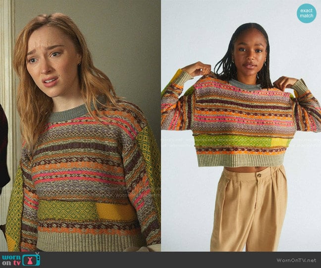 Penny Patchwork Cropped Sweater by Urban Outfitters worn by Clare O'Brien (Phoebe Dynevor) on Younger