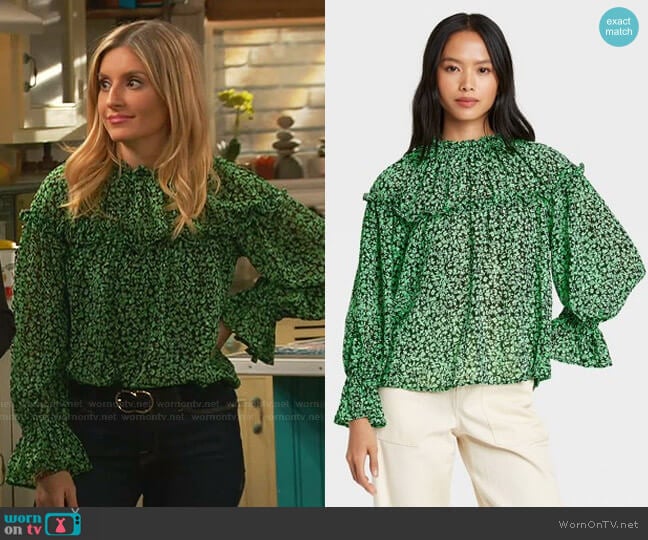 Printed Balloon Long Sleeve Blouse by Who What Wear worn by Chelsea Grayson (Anneliese van der Pol) on Ravens Home