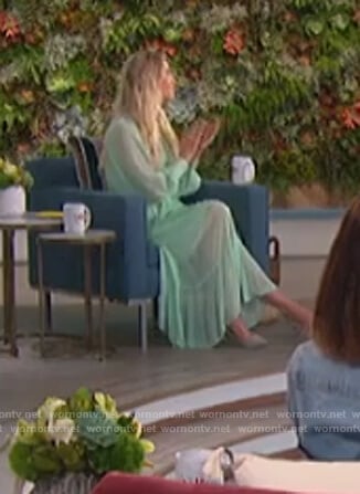 Amanda’s mint sheer dress on The Talk