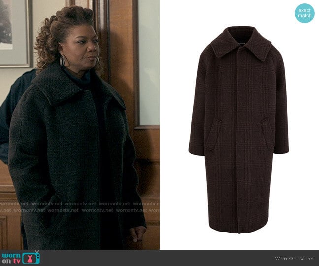 Balenciaga Incognito Coat worn by Robyn McCall (Queen Latifah) on The Equalizer