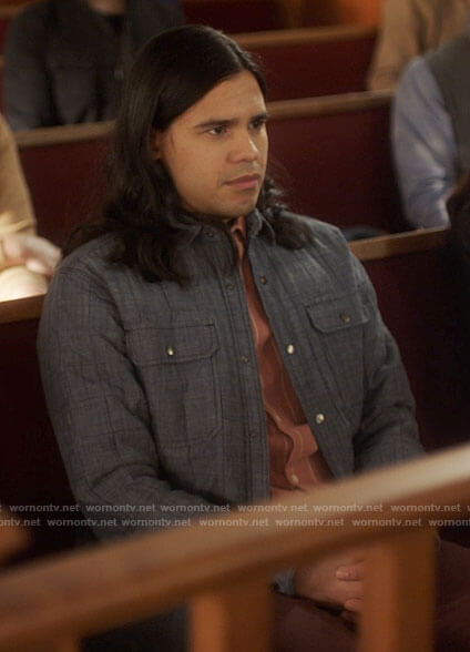 Cisco's blue quilted shirt on The Flash