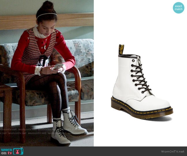 Dr Martens 1460 8-Eye Boot worn by Nini (Olivia Rodrigo) on High School Musical The Musical The Series