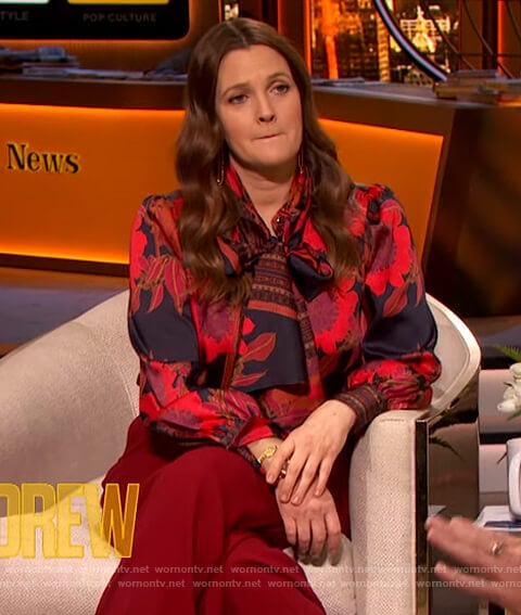 Drew’s black and red floral print blouse on The Drew Barrymore Show