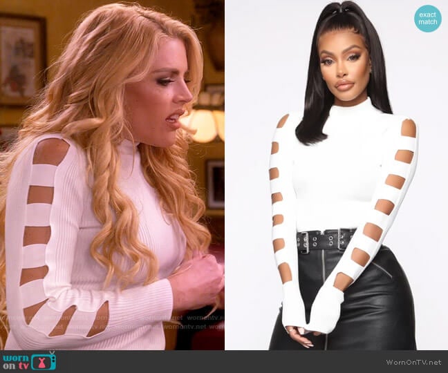 Fashion Nova Never Out Of Style Ribbed Sweater worn by Summer Dutkowsky (Busy Philipps) on Girls5eva