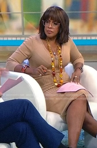 Gayle King’s beige ribbed v-neck dress on CBS Mornings