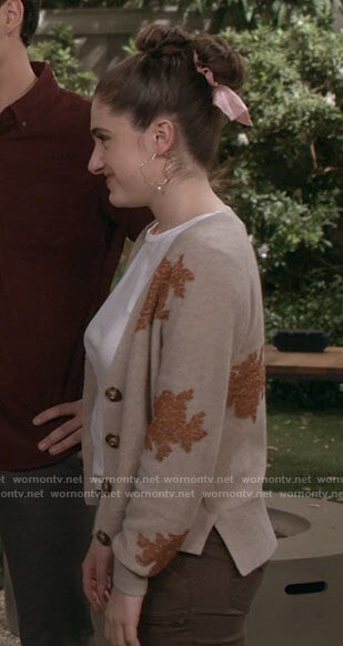 Jackie’s beige floral cardigan on Call Your Mother