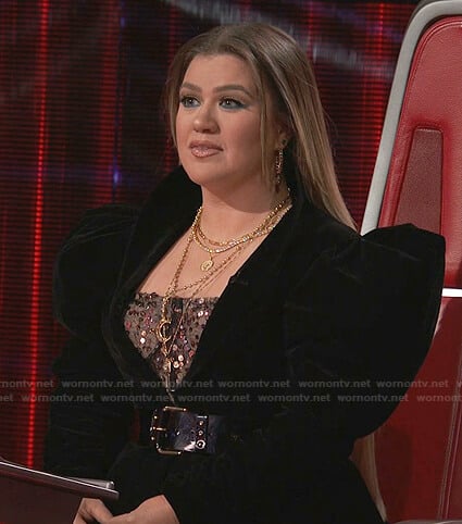 Kelly’s sequin dress and black velvet jacket on The Voice