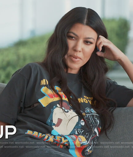 Kourtney’s Warner Brothers printed tee on Keeping Up with the Kardashians