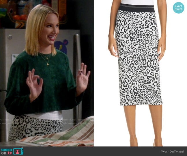 Le Superbe Leopard King Liza Pencil Skirt worn by Mandy Baxter (Molly McCook) on Last Man Standing