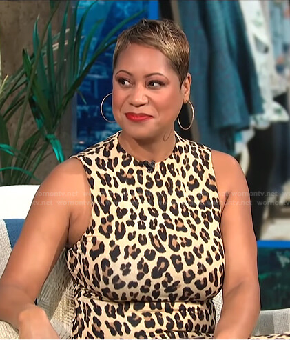 Monique’s leopard sleeveless dress on E! News Daily Pop