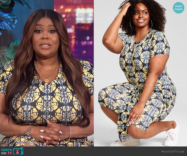 Trendy Plus Size Tie-Front Dress by Nina Parker worn by Nina Parker on E! News