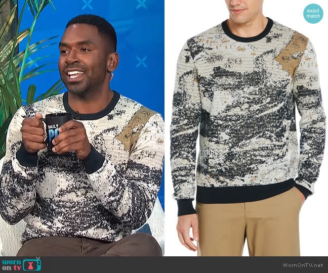 Painted Crew Neck Sweater by Perry Ellis worn by Justin Sylvester on E! News