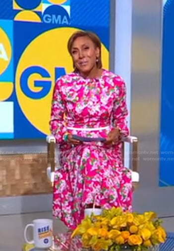 Robin’s pink floral keyhole dress on Good Morning America