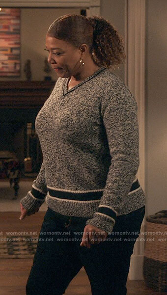 Robyn's marled v-neck sweater on The Equalizer