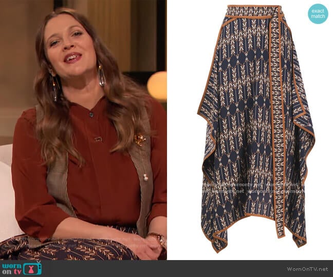 Norah patterned asymmetric wrap skirt by Stella McCartney worn by Drew Barrymore on The Drew Barrymore Show