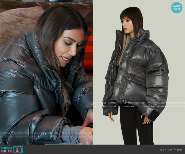 Kim’s black oversized puffer jacket on KUWTK