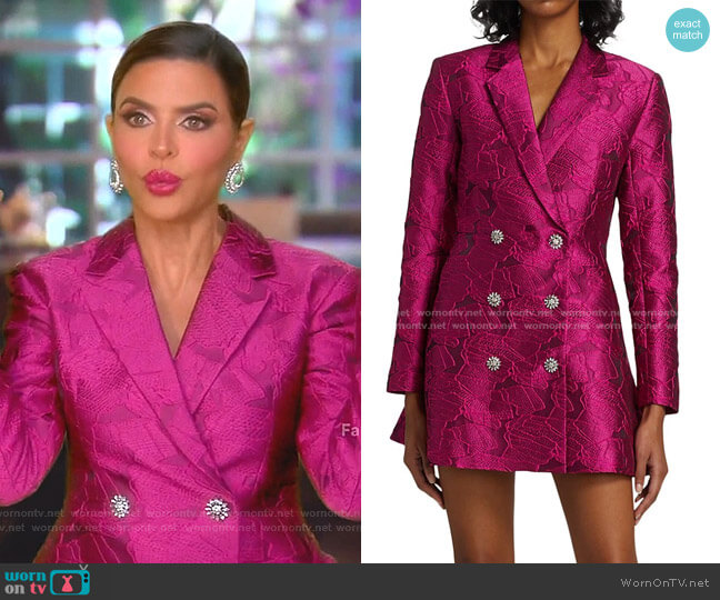 WornOnTV: Lisa's black logo print coat on The Real Housewives of Beverly  Hills, Lisa Rinna