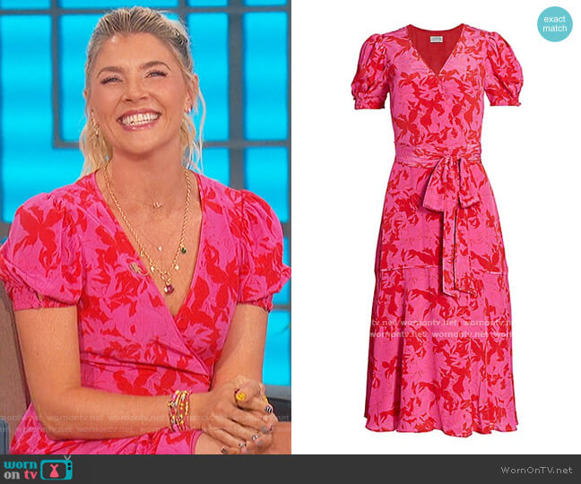 WornOnTV: Amanda’s pink floral wrap dress on The Talk | Amanda Kloots ...