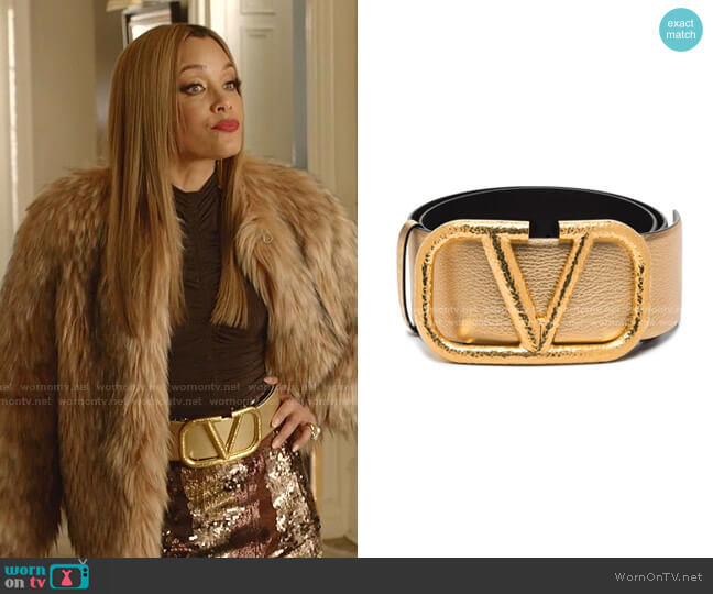 VLOGO Buckle Leather Belt by Valentino worn by Dominique Deveraux (Michael Michele) on Dynasty