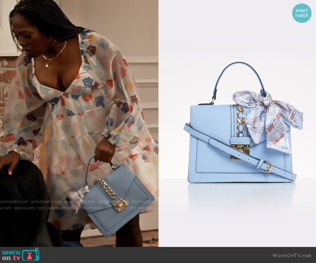 Aldo Glendaa Bag worn by Harper (Laci Mosley) on iCarly