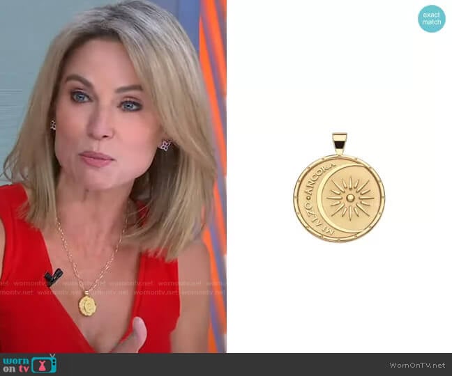 Pendant Coin Mi Alzo Ancora by Jane Win worn by Amy Robach on Good Morning America