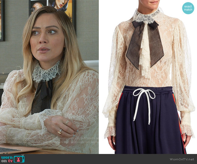 Lace Contrast Tie Neck Blouse by Gucci worn by Kelsey Peters (Hilary Duff) on Younger