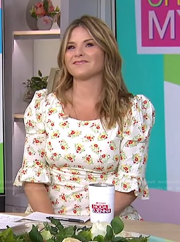 Jenna’s white floral puff sleeve dress on Today