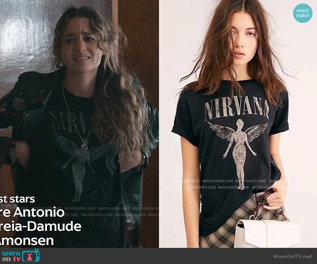 Trunk LTD Nirvana Tee worn by Sarah Cooper (Stella Baker) on The Republic of Sarah