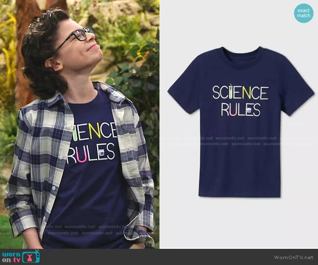 Science Rules Graphic T-Shirt by Cat & Jack worn by Matteo Silva (Raphael Alejandro) on Bunkd