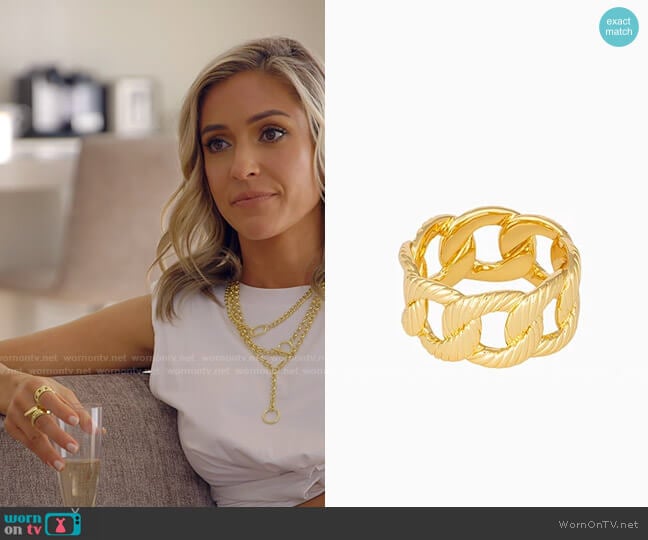 Kristin Cavallari’s ring on The Hills New Beginnings