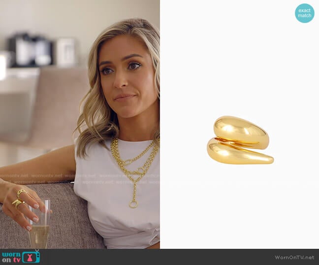 Kristin Cavallari’s ring on The Hills New Beginnings