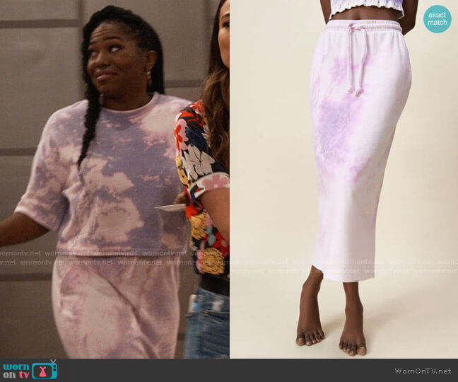 Zara Tie Dye Midi Skirt worn by Harper (Laci Mosley) on iCarly