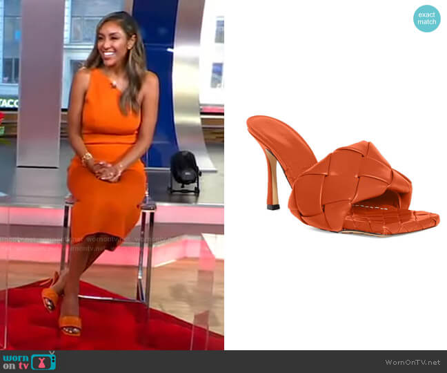 BV Lido Slide Sandal by Bottega Veneta worn Tayshia Adams on GMA by 