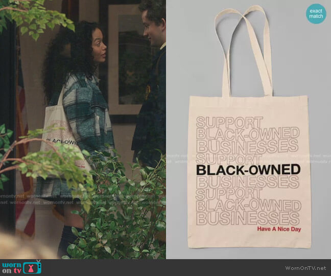 Black Owned Business Canvas Bag by Happy Me Tee worn by Zoya Lott (Whitney Peak) on Gossip Girl
