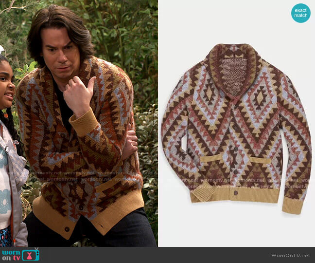 Faherty Daybreak Shawl Cardigan worn by Spencer Shay (Jerry Trainor) on iCarly