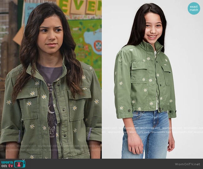 Kids Utility Jacket by Gap worn by Gwen (Scarlett Estevez) on Bunkd