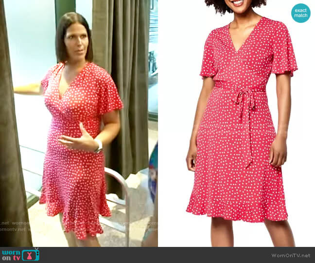 Leota Hayley Dress in Confetti Dot Raspberry worn by Dana Jacobson on CBS Mornings