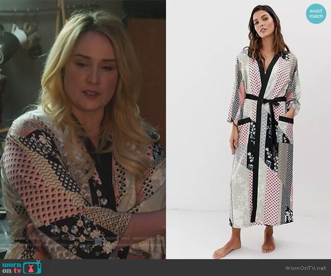 Lindex Ella M long tile print kimono  worn by Davia (Emma Hunton) on Good Trouble