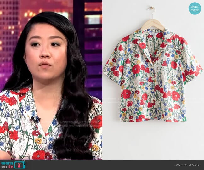 Relaxed Floral Print Shirt by & Other Stories worn by Sherry Cola on E! News Nightly Pop