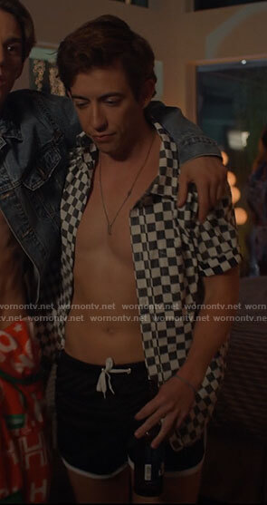 Barry's checkerboard shirt on American Horror Stories