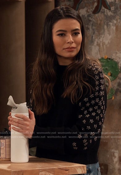 Carly’s black star embellished sweater on iCarly