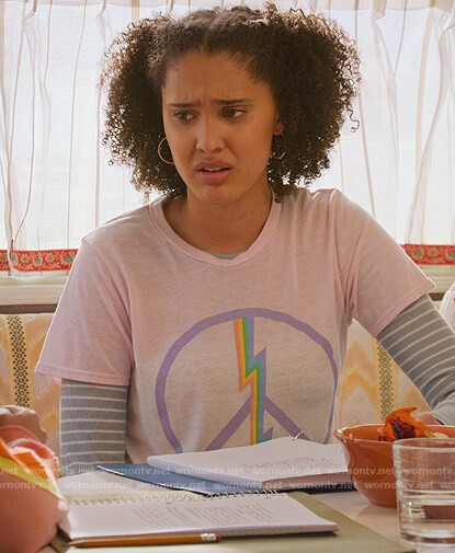 Fabiola's pink peace sign graphic tee on Never Have I Ever