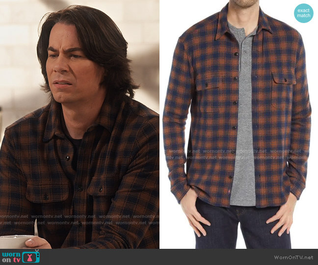 Faherty Legend Sweater shirt worn by Spencer Shay (Jerry Trainor) on iCarly