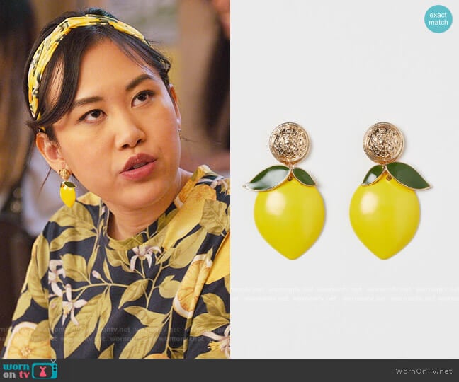 Lemon-shaped Earrings by H&M worn by Eleanor Wong (Ramona Young) on Never Have I Ever