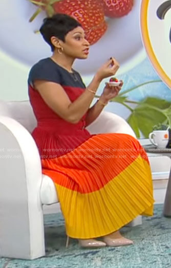 Jericka Duncan’s colorblock pleated dress  on CBS Mornings