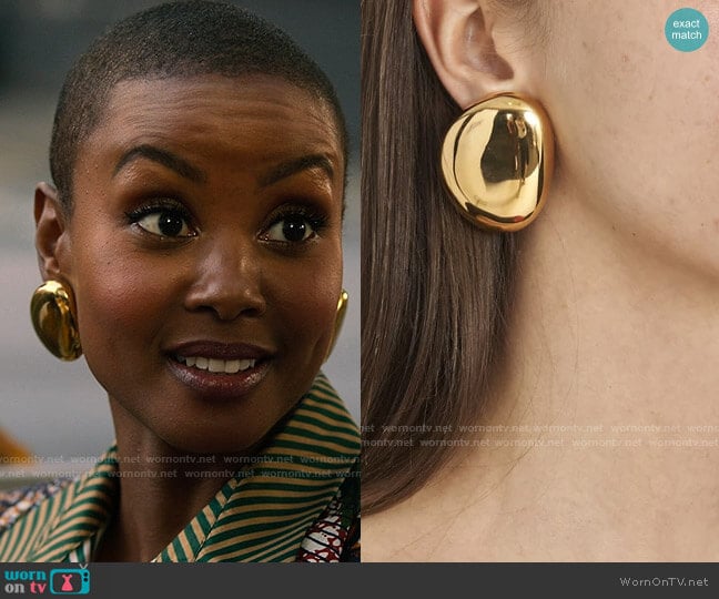 Marni Gold Earrings worn by Ella McFair (Andrea Bordeaux) on Run the World