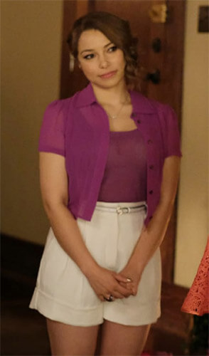 Nora's purple cropped top and white shorts on The Flash