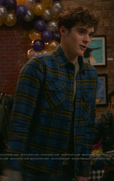 Ricky's blue and yellow plaid shirt on High School Musical The Musical The Series
