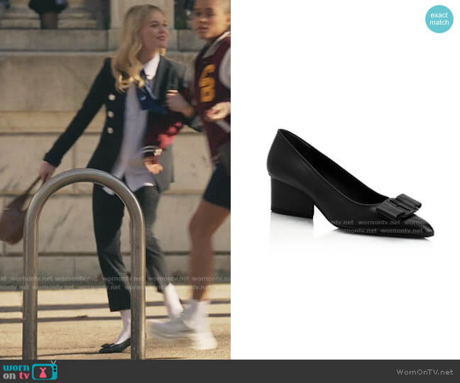 Viva 55 Nappa Pumps by Salvatore Ferragamo worn by Audrey Hope (Emily Alyn Lind) on Gossip Girl